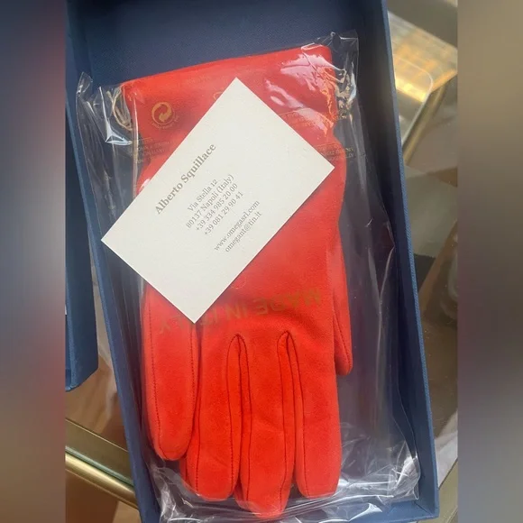 NWT Omega SRL Genuine Suede gloves 6.5 - Picture 4 of 6